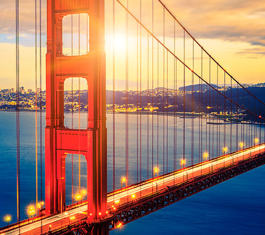 Golden Gate bridge with sunset